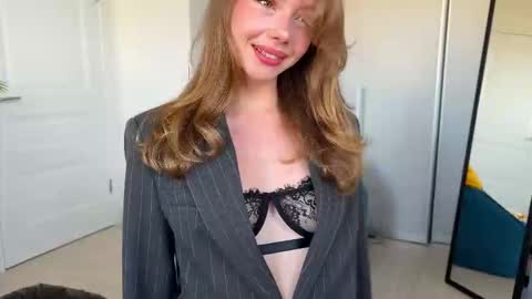 Snapshot of elli_harmon chatting on September 2025 01:02:01 PM Ellie --- Ill see you either on Friday or Saturday and definitely on Sunday online show from September 2025 01:02:01 PM