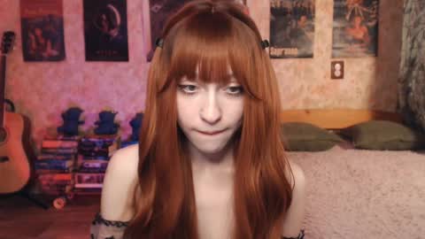 ellie_friendly online show from September 2025 12:22:02 AM