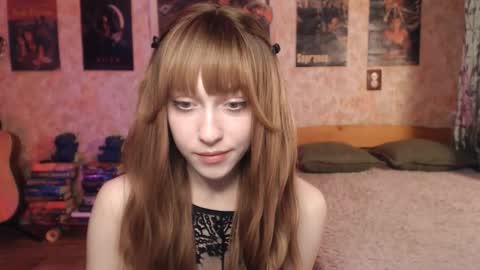 ellie_friendly online show from March 2026 12:18:02 AM