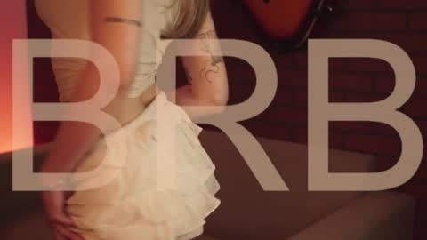 elliecutes online show from April 2026 08:19:02 AM