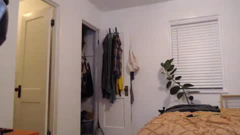 Ellie Rowyn online show from January 2026 01:08:02 AM