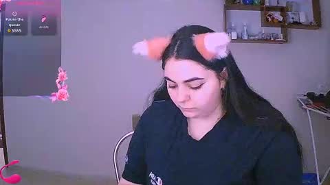 Ellie online show from February 2025 04:05:01 PM