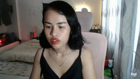 ellieyun online show from February 2026 04:43:01 AM