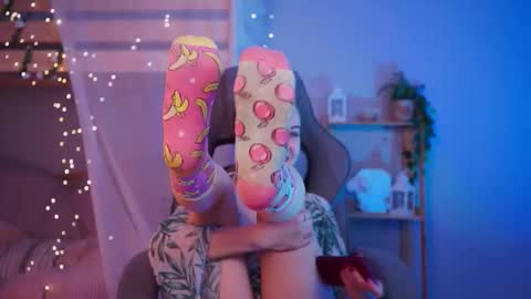 Elin online show from January 2026 12:20:01 PM