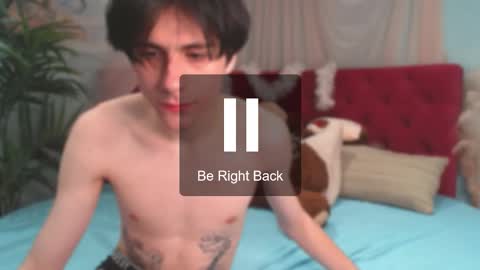 ellis_rin online show from October 2025 02:27:02 PM