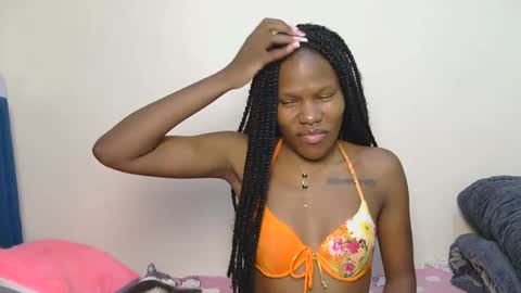 elllanna online show from December 2025 10:05:01 PM