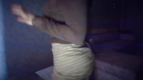 Snapshot of elllesweet chatting on July 2026 01:40:01 AM Ellle online show from July 2026 01:40:01 AM