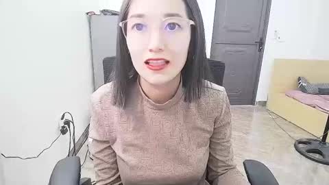 ellsa9x online show from November 2025 03:30:02 AM