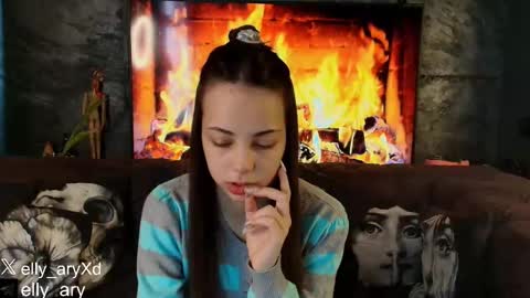 Snapshot of elly_ary chatting on March 2026 12:04:02 AM elly_ary online show from March 2026 12:04:02 AM