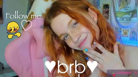 Snapshot of elly_milas chatting on May 2026 08:45:01 AM Elly Fansly online show from May 2026 08:45:01 AM