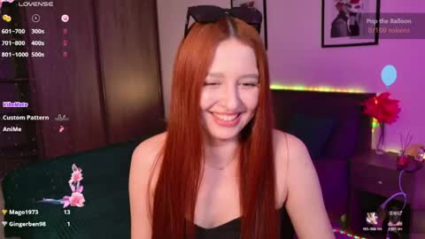 Snapshot of ellypeach chatting on May 2026 07:19:01 PM EllyPeach online show from May 2026 07:19:01 PM