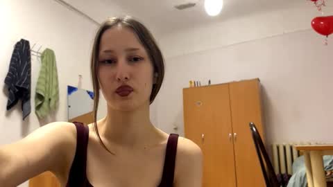 Sonya online show from February 2026 05:20:01 PM