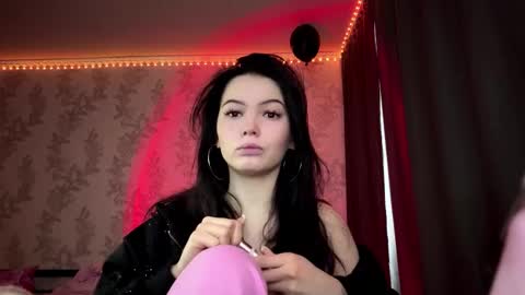 Tiny online show from February 2026 06:23:02 AM