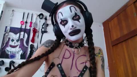 Chelsea  Please help me to reach 100 thumbs up online show from January 2025 09:36:01 PM