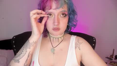 Eloise  . online show from October 2025 05:08:02 AM