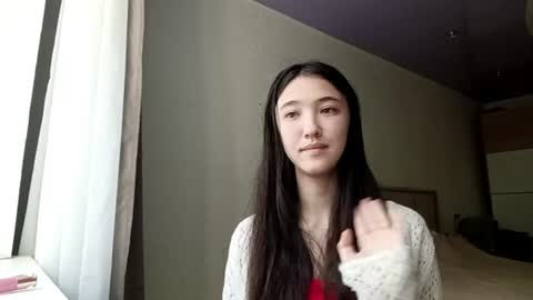 Snapshot of elouisevallian chatting on July 2026 02:03:02 AM Elara online show from July 2026 02:03:02 AM