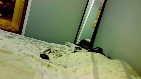 Elpouro online show from October 2025 12:34:02 PM