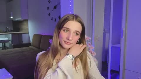 elsa_cute1 online show from April 2026 09:24:01 PM
