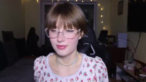 elsaangel online show from January 2026 08:58:01 PM