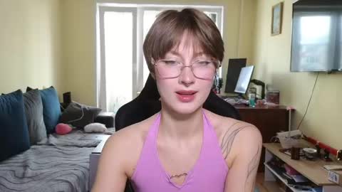 elsaangel online show from April 2026 06:03:02 AM