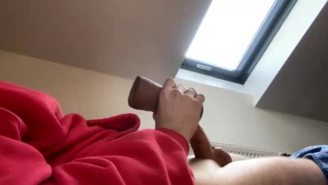 Snapshot of eltat_75 chatting on February 2025 12:30:02 PM eltat_75 online show from February 2025 12:30:02 PM