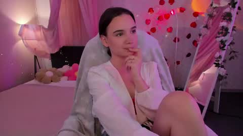 Elvienne online show from July 2026 03:08:02 AM