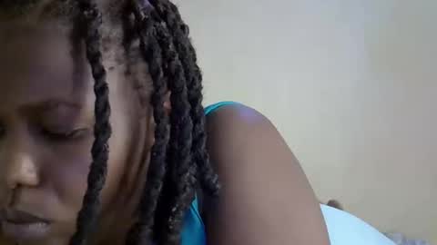 flo online show from October 2025 08:15:02 AM