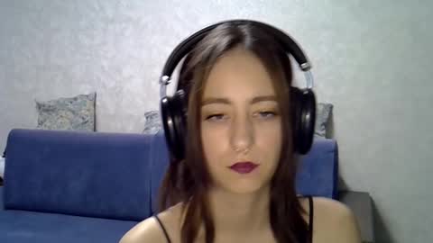 elvinacaraway online show from October 2025 08:59:02 AM
