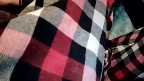 Snapshot of elvoj chatting on February 2025 12:48:02 PM Elvo online show from February 2025 12:48:02 PM