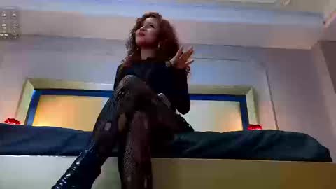 elywren online show from March 2026 03:51:01 PM