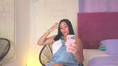 Snapshot of elza_fuentes01 chatting on July 2026 08:02:01 PM Michelle online show from July 2026 08:02:01 PM