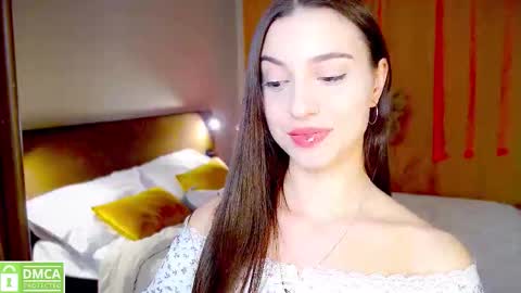 Snapshot of elza_rose chatting on November 2025 06:59:02 PM elza_rose online show from November 2025 06:59:02 PM