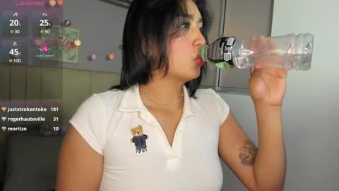 Snapshot of ema_saenz chatting on March 2025 10:13:02 PM Ema online show from March 2025 10:13:02 PM