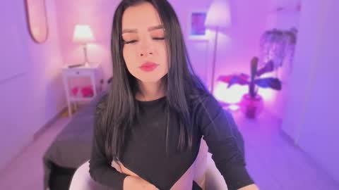 emma soul online show from November 2025 07:48:02 PM