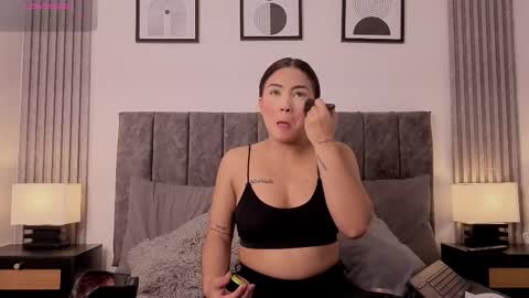 Ema online show from September 2025 10:23:01 PM