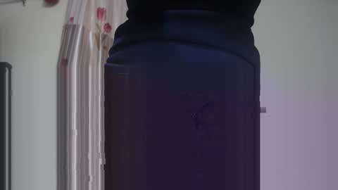 emailisa online show from October 2025 12:55:02 AM