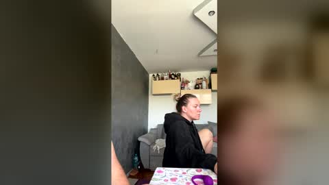 emanuel_berta online show from April 2026 12:19:02 PM