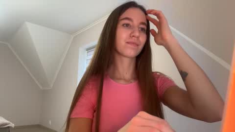 Alina online show from December 2025 11:30:02 AM