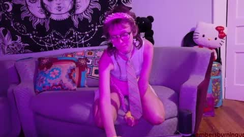 Embersburningup online show from June 2026 01:12:02 AM