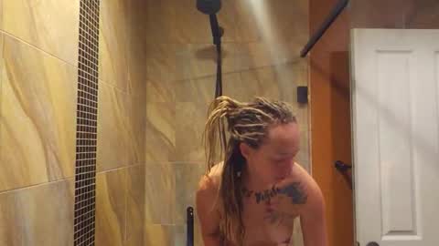 Emberskye27 online show from February 2026 04:19:01 PM