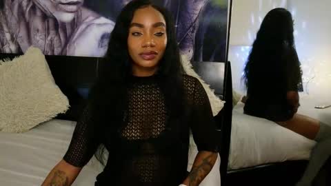 anyelii  online show from February 2026 01:01:02 AM