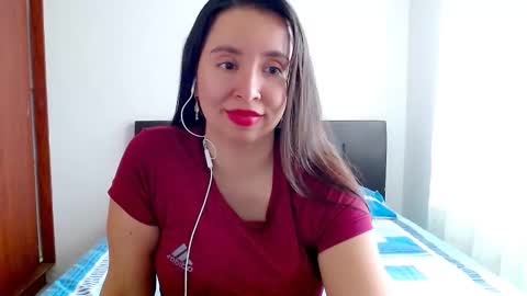 emely_sexx online show from October 2025 01:45:02 PM