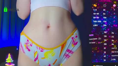 Snapshot of emelycrystal chatting on February 2025 03:21:02 AM Emely online show from February 2025 03:21:02 AM