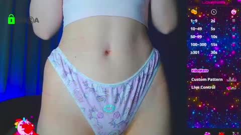 Snapshot of emelycrystal chatting on March 2025 06:46:01 AM Emely online show from March 2025 06:46:01 AM