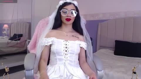 Danna online show from October 2025 08:42:02 PM