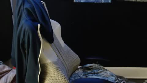 emeraldstrawberri online show from December 2025 10:59:02 PM