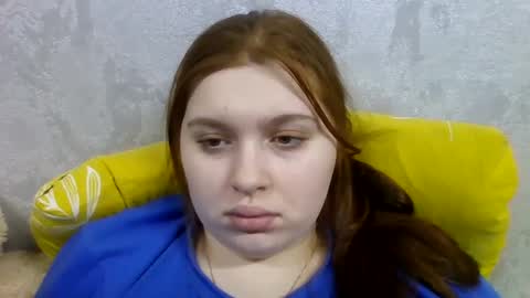 emeraldswan online show from February 2025 04:21:02 PM