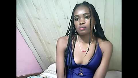 Emerence9794 online show from May 2026 10:26:02 PM