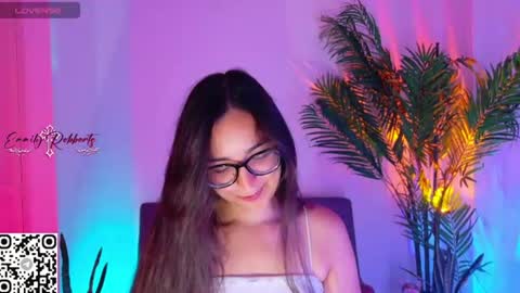 Emmily Roberts online show from July 2026 09:47:02 PM