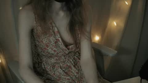 emiblossom online show from July 2026 11:13:02 PM